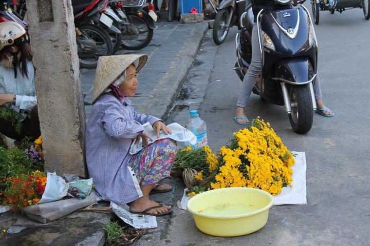 HOT: Camera siêu zoom “bóc” - Cảm hứng video marketing từ Hotspot Matrix