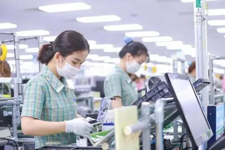 Hotspot Matrix: Biến Xoài Non mặc bikini hot 100 thành cơ hội marketing đột phá